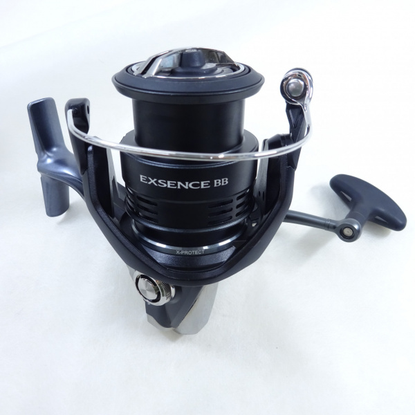 エクスセンスBB 4000MHG